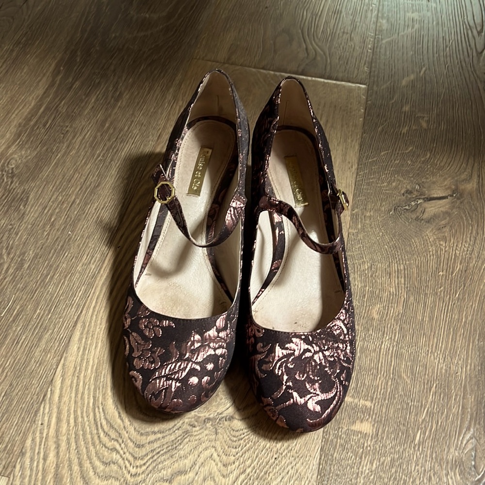 Louise et cie Mary janes 8.5